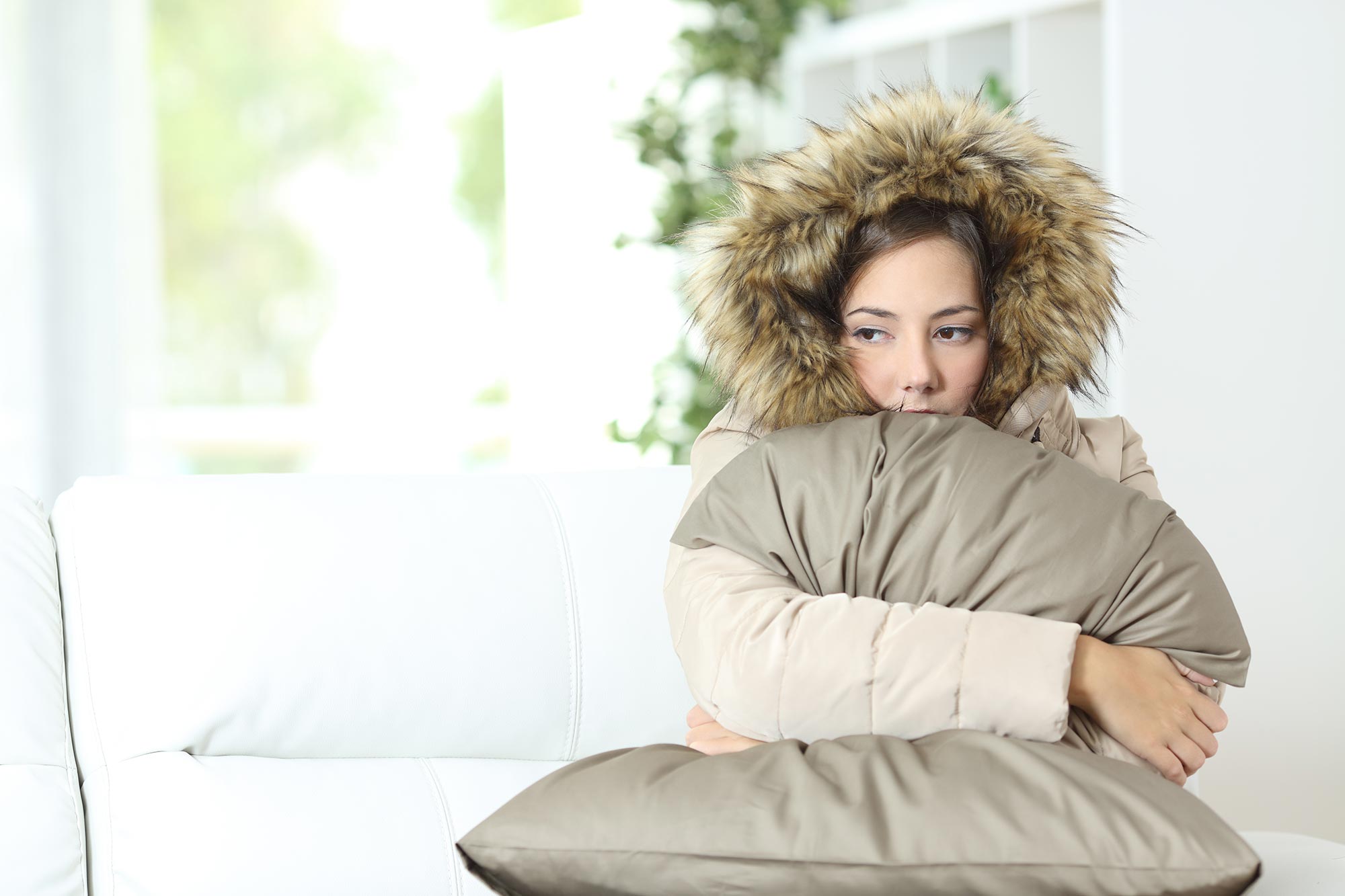 Warm eingepackte Person im Winter